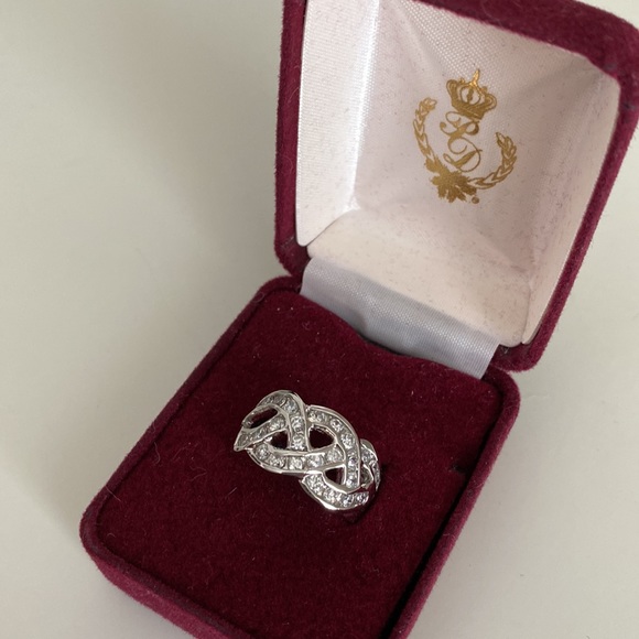 Premier Designs Broadway Ring Size 7 NWT - Picture 8 of 9